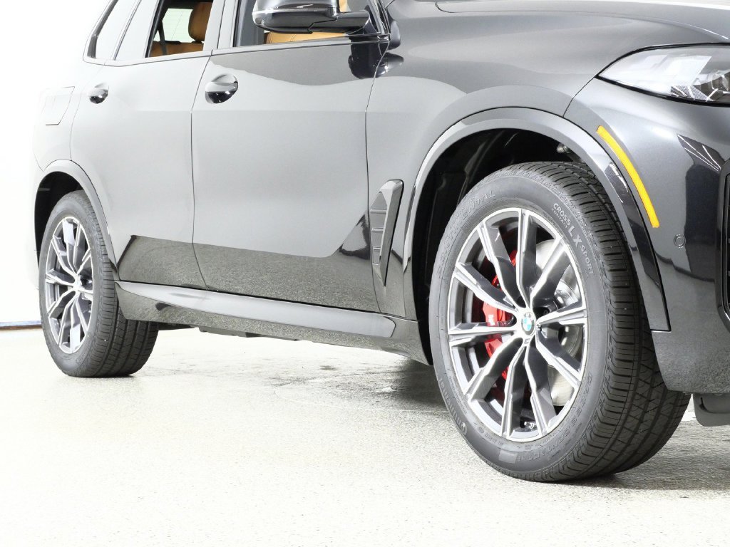 New 2026 Black Sapphire Metallic BMW xDrive50e image 6