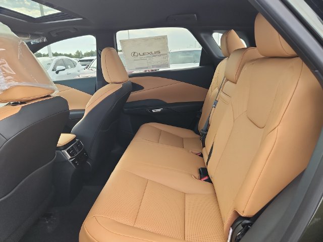 New 2026 Nori Green Pearl Lexus  image 23