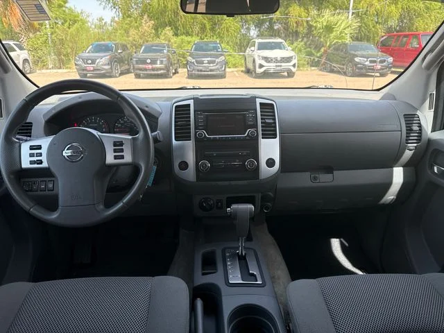Used 2016 Gray Nissan SV image 12