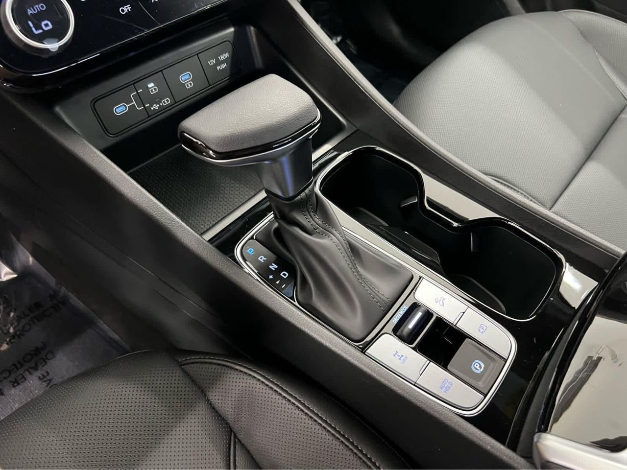 New 2026 Atlas White Hyundai SEL AWD image 20