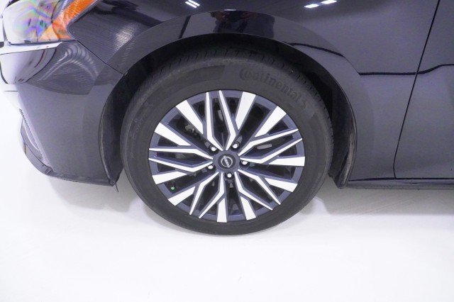 2025 Nissan Altima SV - Photo 11