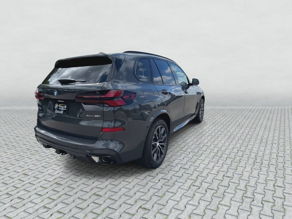 New 2026 Dravit Grey Metallic BMW xDrive40i image 8