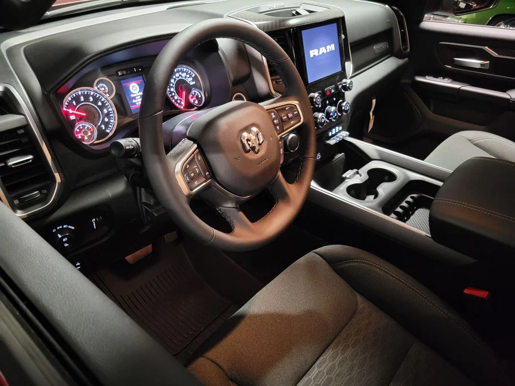 2026 Ram Ram 1500 Pickup photo 2
