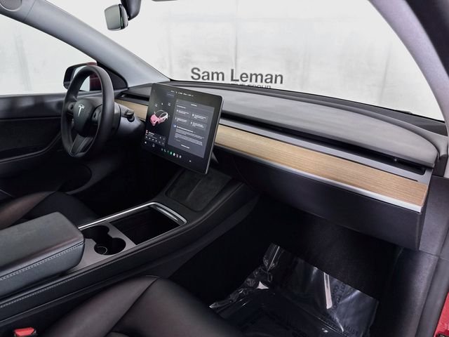 Used 2021  Tesla Long Range image 29