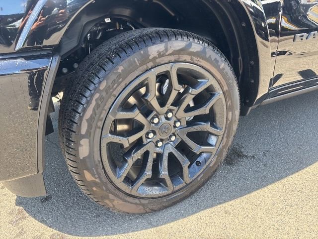New 2026 Diamond Black Crystal Pearl-Coat Exterior Paint RAM Limited image 5