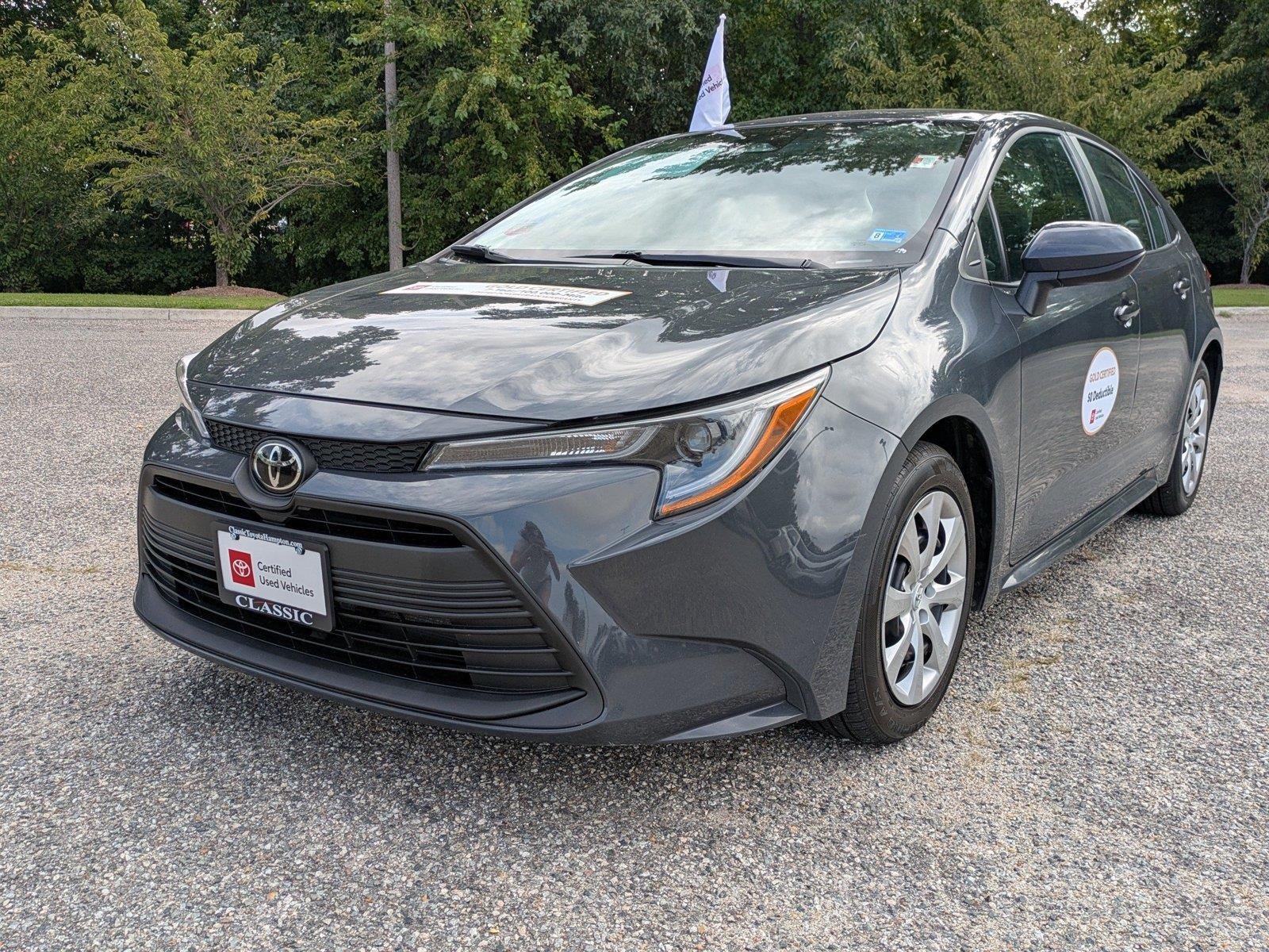 Used 2025  Toyota LE image 8