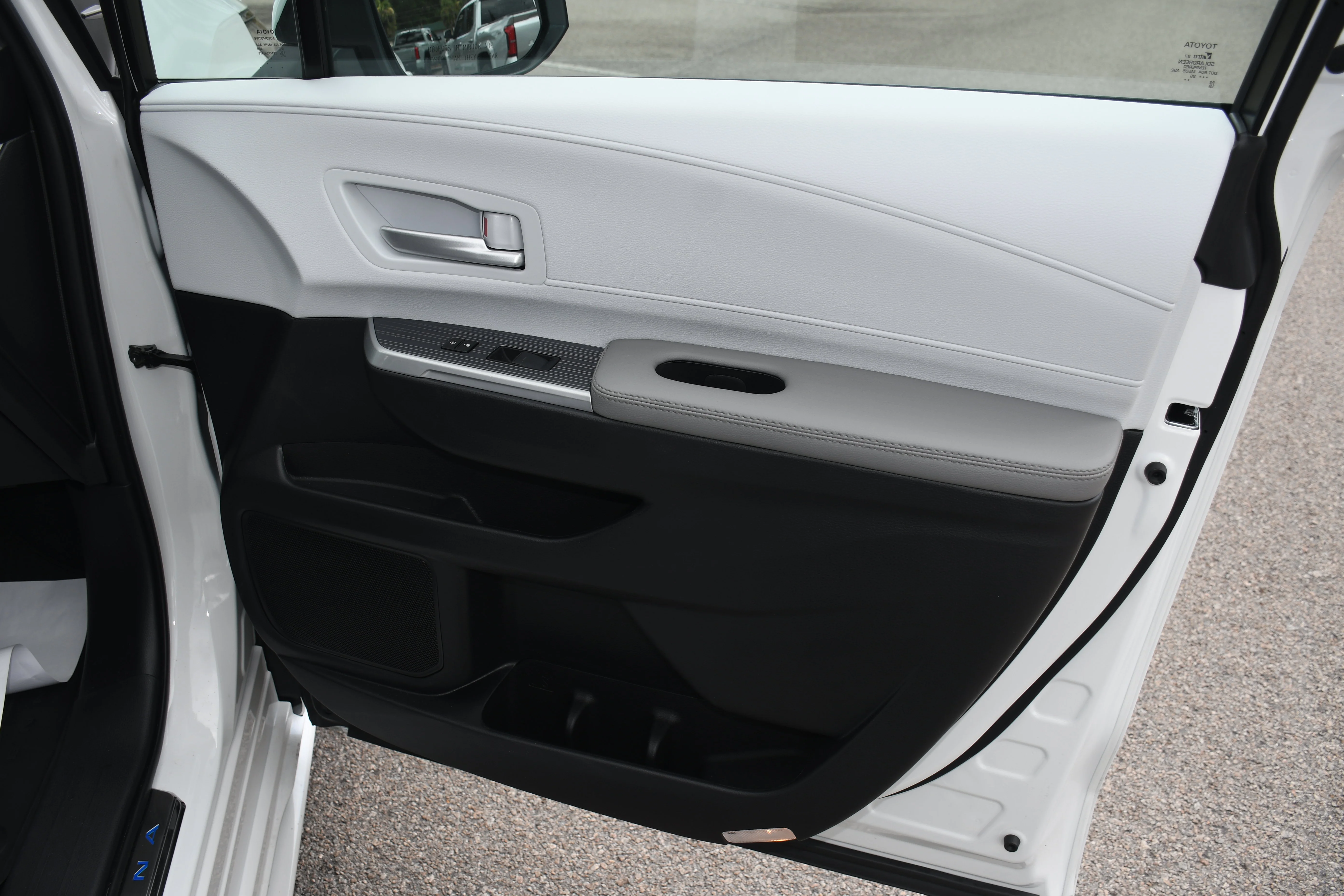Used 2026 Beige Toyota XLE image 20