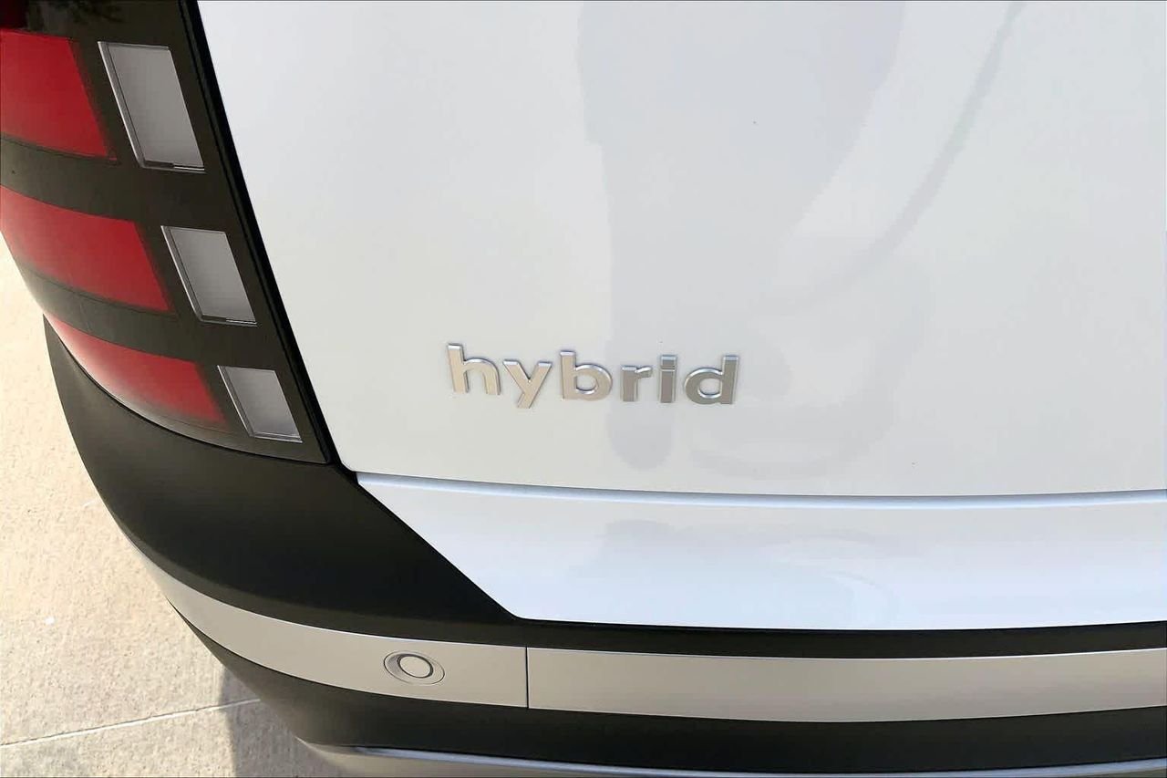 New 2026 Creamy White Pearl Hyundai SEL Premium 7P image 15