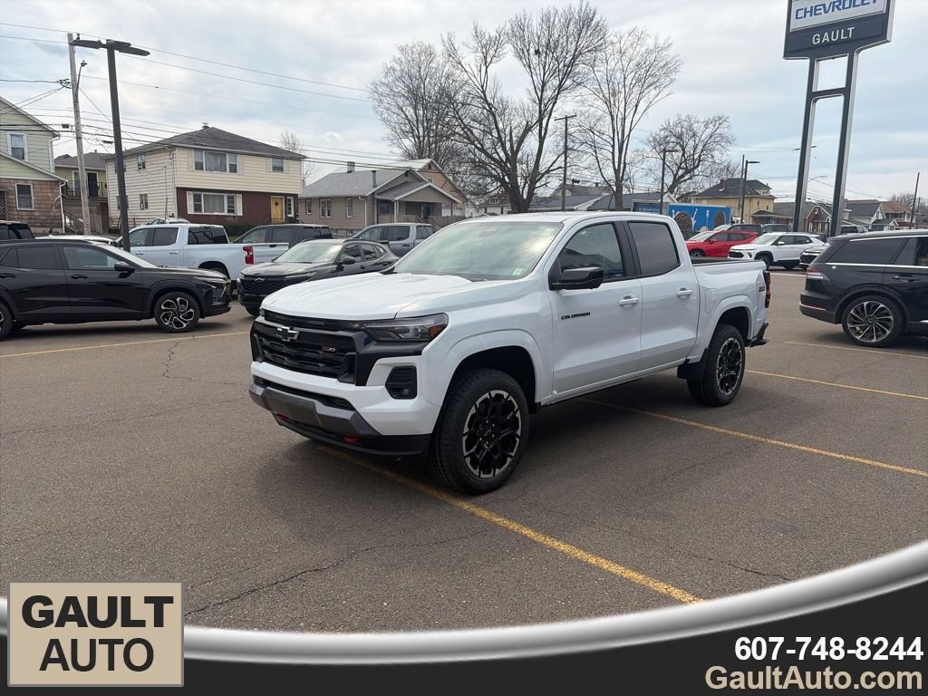 2026 Chevrolet Colorado Z71 - Photo 3