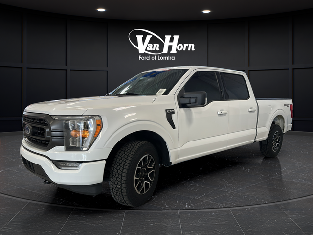 Used 2023 Oxford White Ford XLT image 3