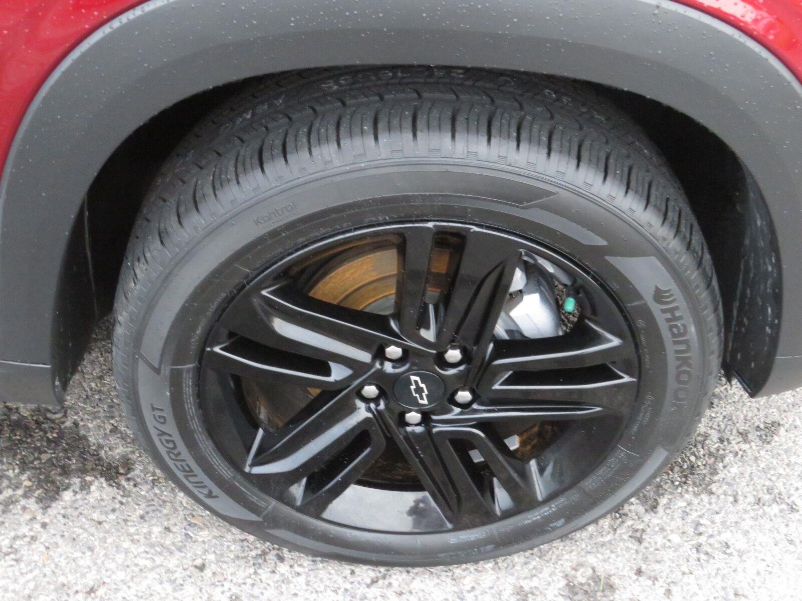 Used 2024 Crimson Metallic Chevrolet ACTIV image 17