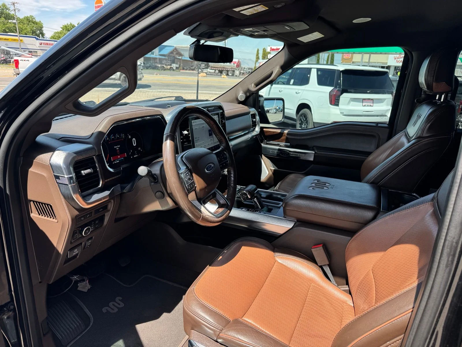 Used 2023 Gray Ford King Ranch image 21