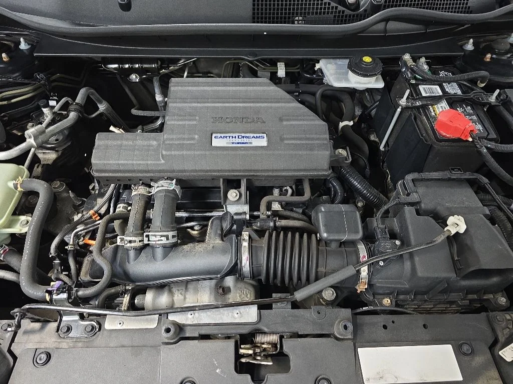 Used 2018 Black Honda Touring image 13