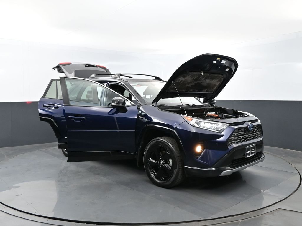 Used 2021 Midnight Black Metallic Toyota XSE image 28