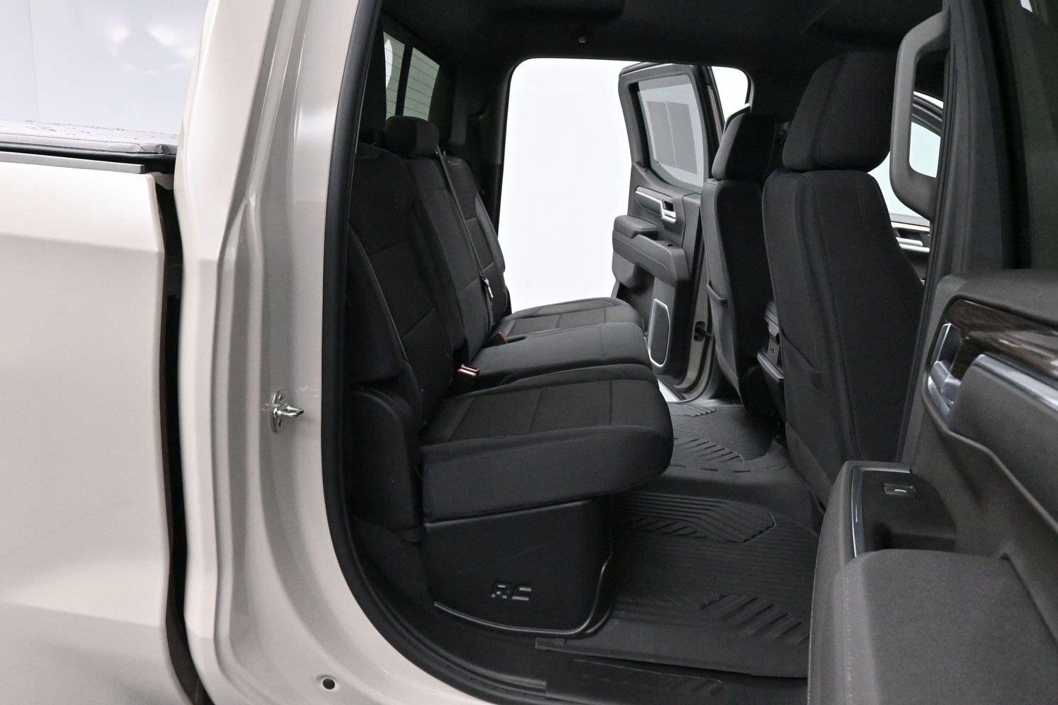 Used 2026 White Sands Chevrolet RST image 32