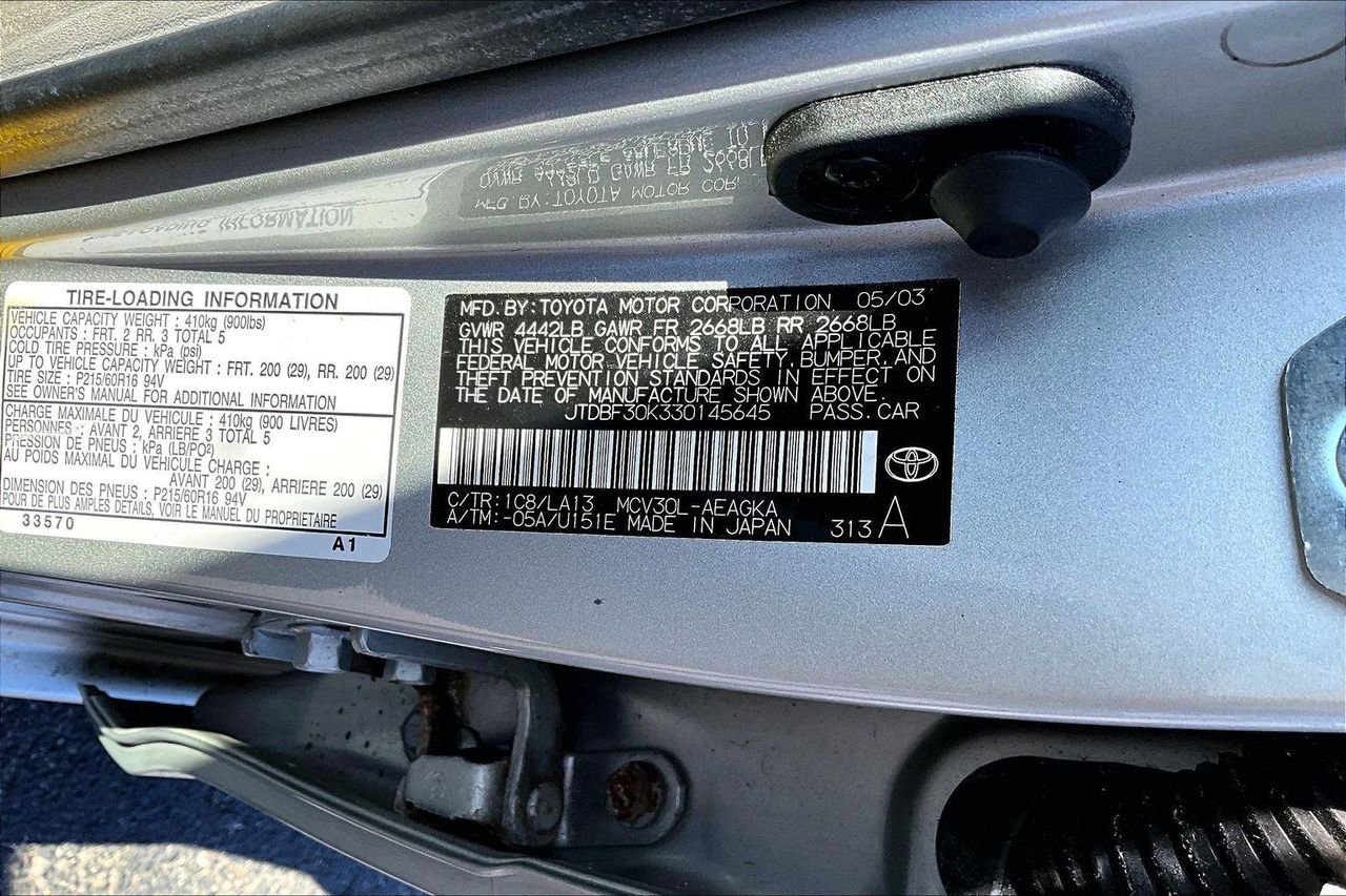 Used 2003 Lunar Mist Toyota XLE V6 image 3