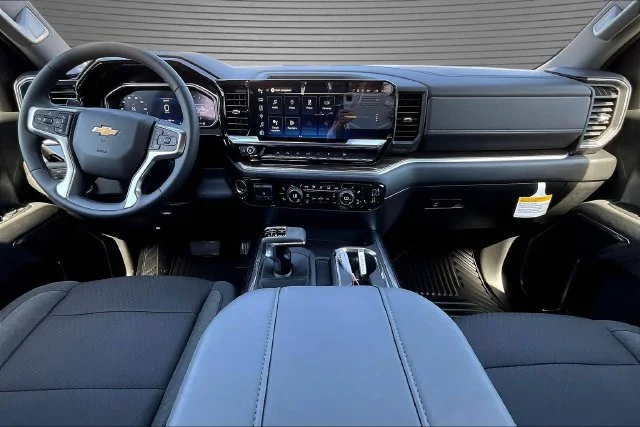 New 2026 Sterling Gray Metallic Chevrolet LT image 5