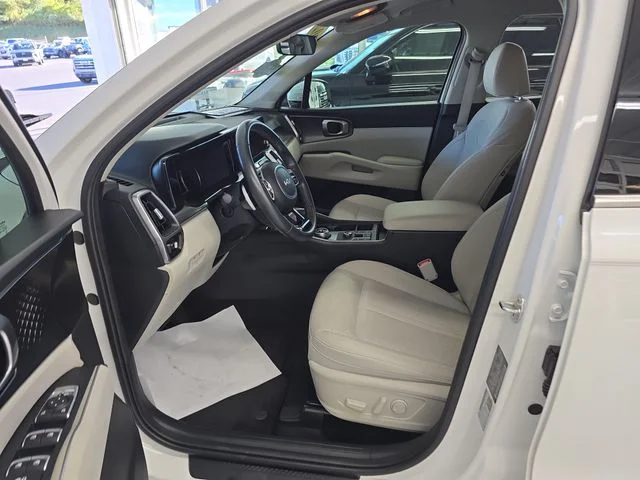 2023 Kia Sorento EX Hybrid - Photo 13