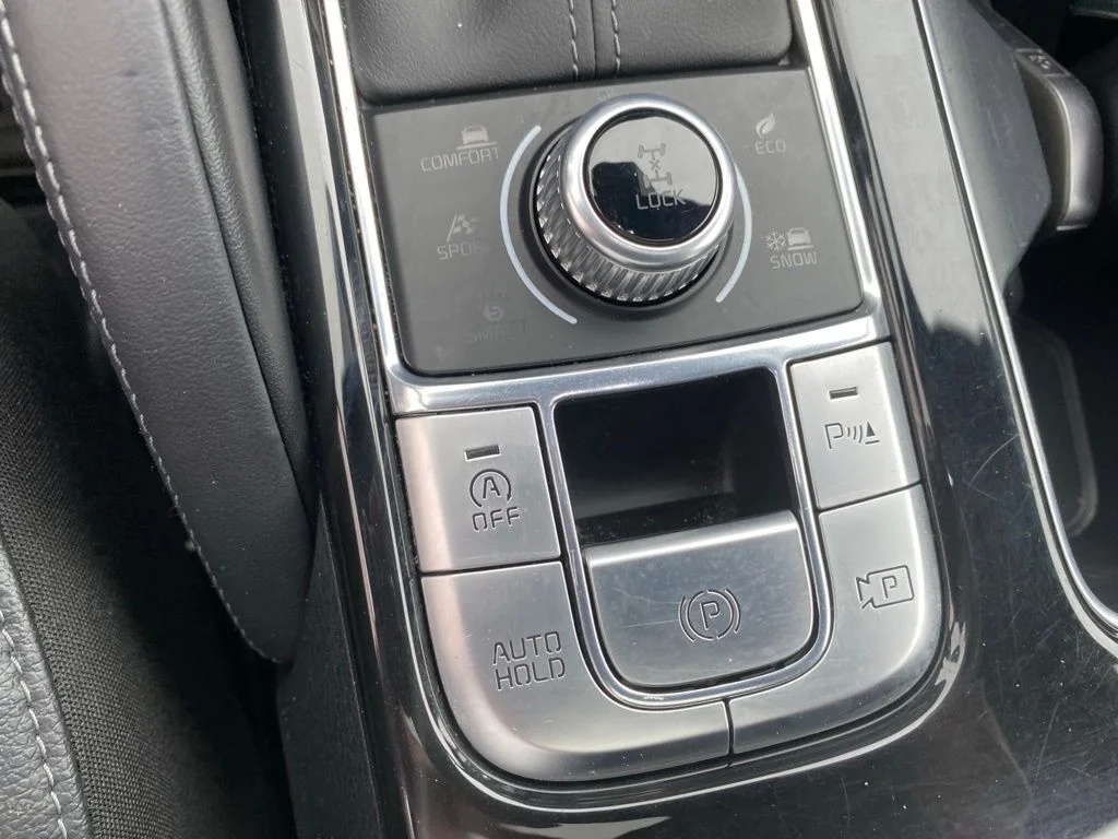 Used 2023 Gray Kia SX X-Line image 27
