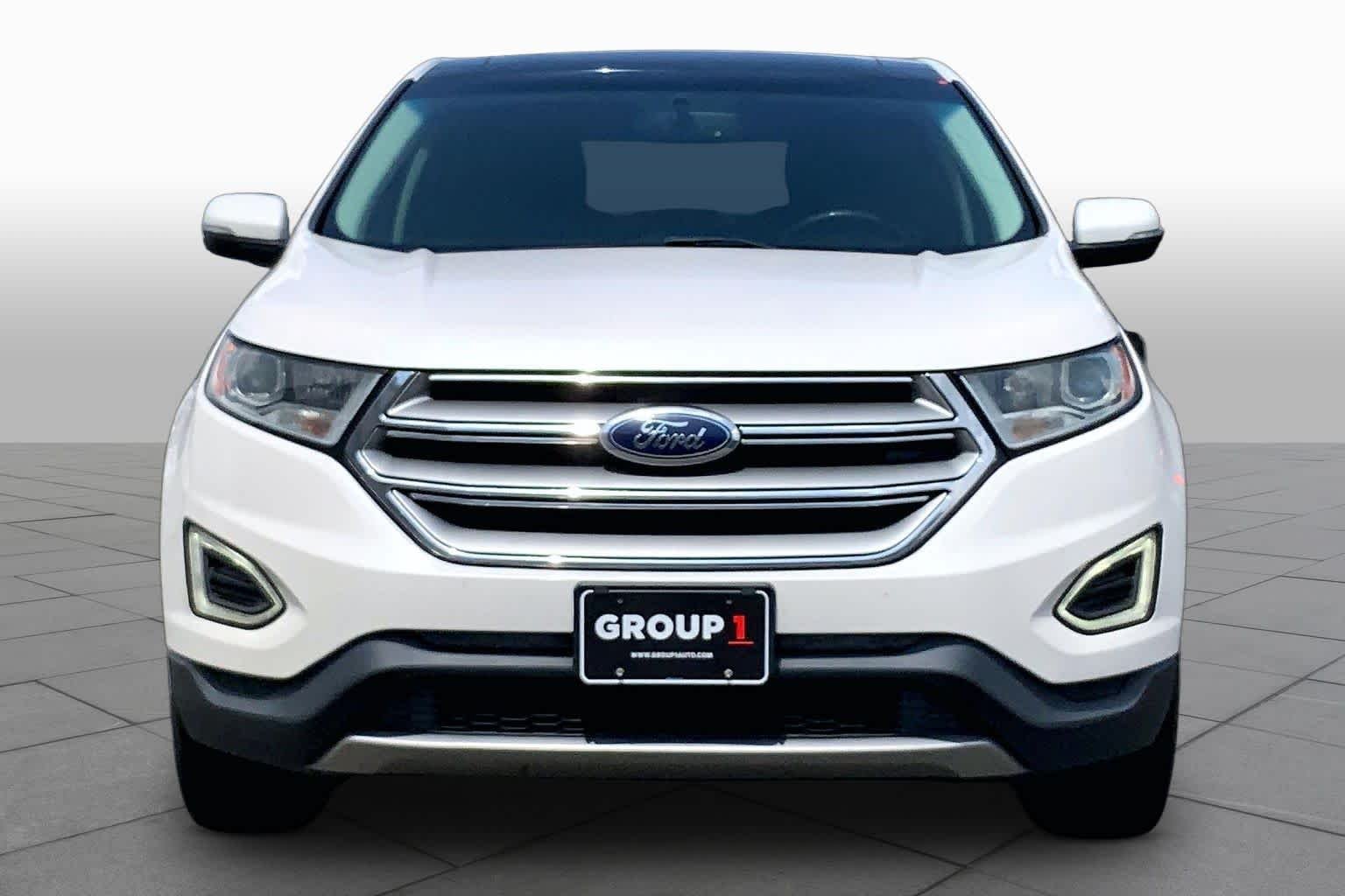 Used 2016 White Platinum Metallic Tri-Coat Ford Titanium image 4