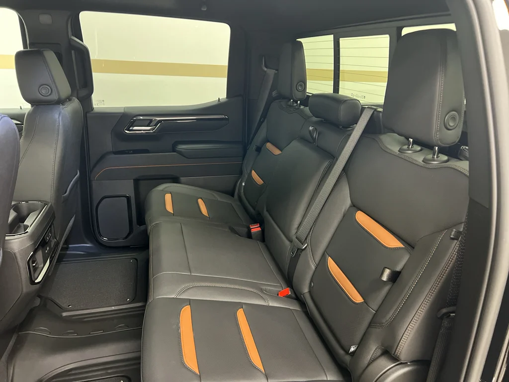2026 GMC Sierra 1500 AT4 - Photo 11