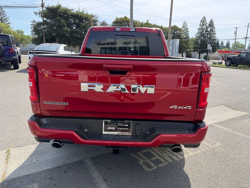 New 2026 Molten Red Pearl-Coat Exterior Paint RAM Laramie image 4