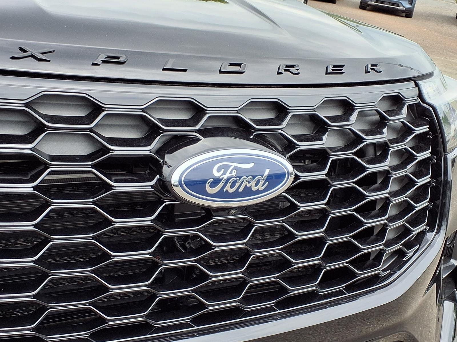 New 2026 Agate Black Metallic Ford ST-Line image 13