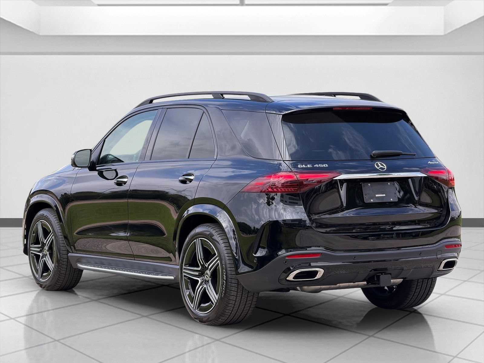 New 2026 Black Mercedes-Benz GLE 450 image 28