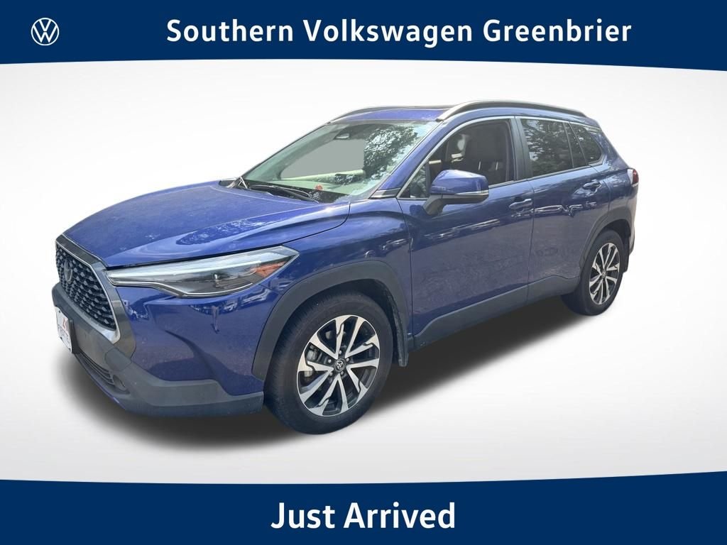 Used 2024 Blue Toyota XLE image 1