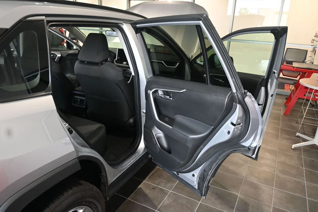 Used 2023 Silver Toyota XLE image 19