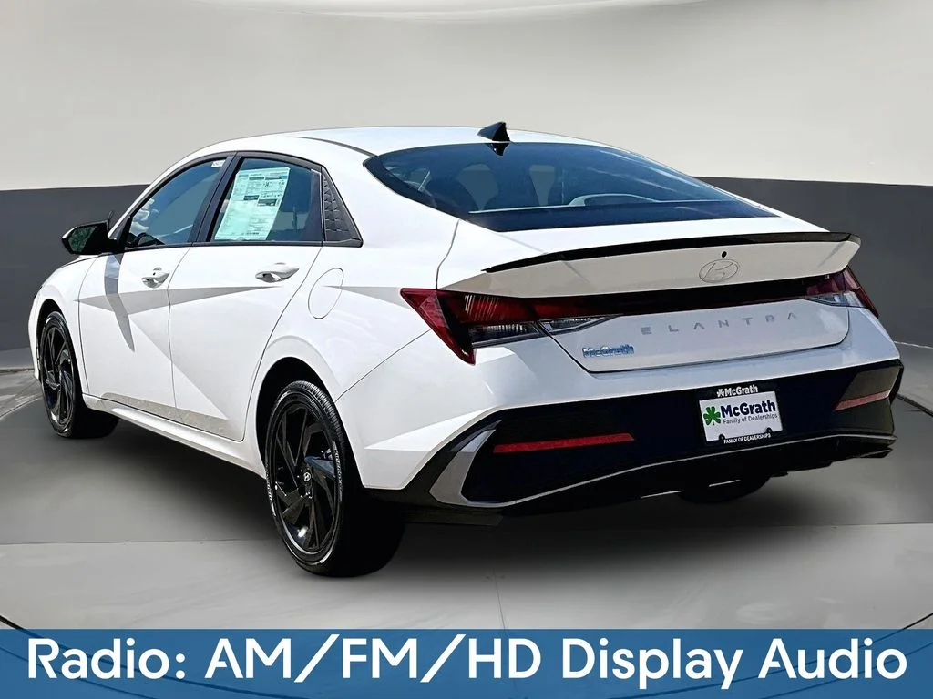 New 2026 White Hyundai SEL Sport image 3