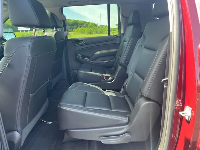 Used 2016 SIREN RED TINTCOAT Chevrolet LT image 29
