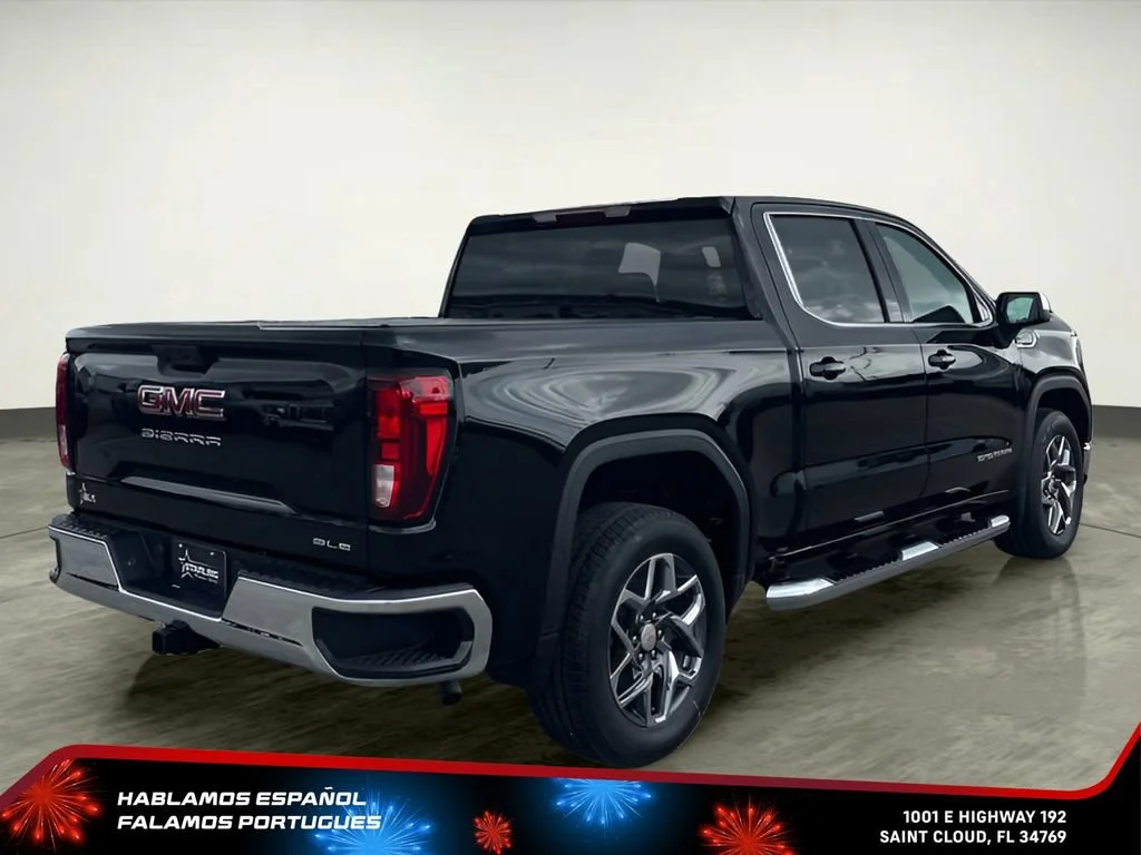 New 2026 Onyx Black GMC SLE image 6