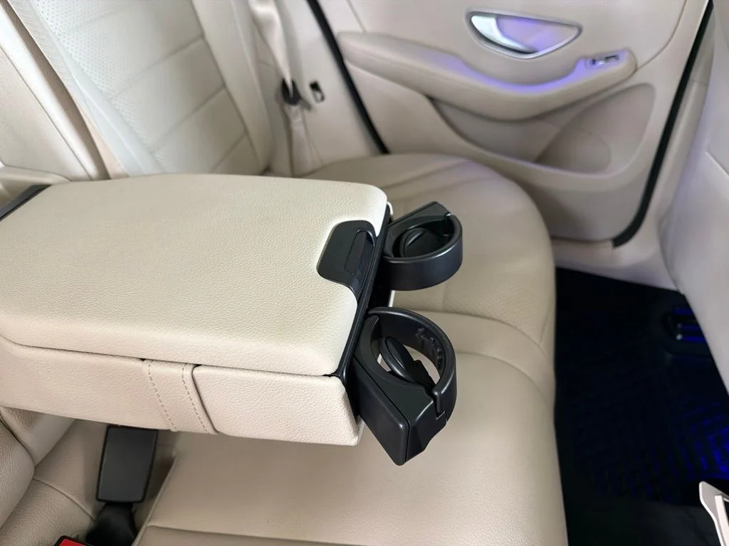 Used 2020 Black Mercedes-Benz GLC 300 image 36