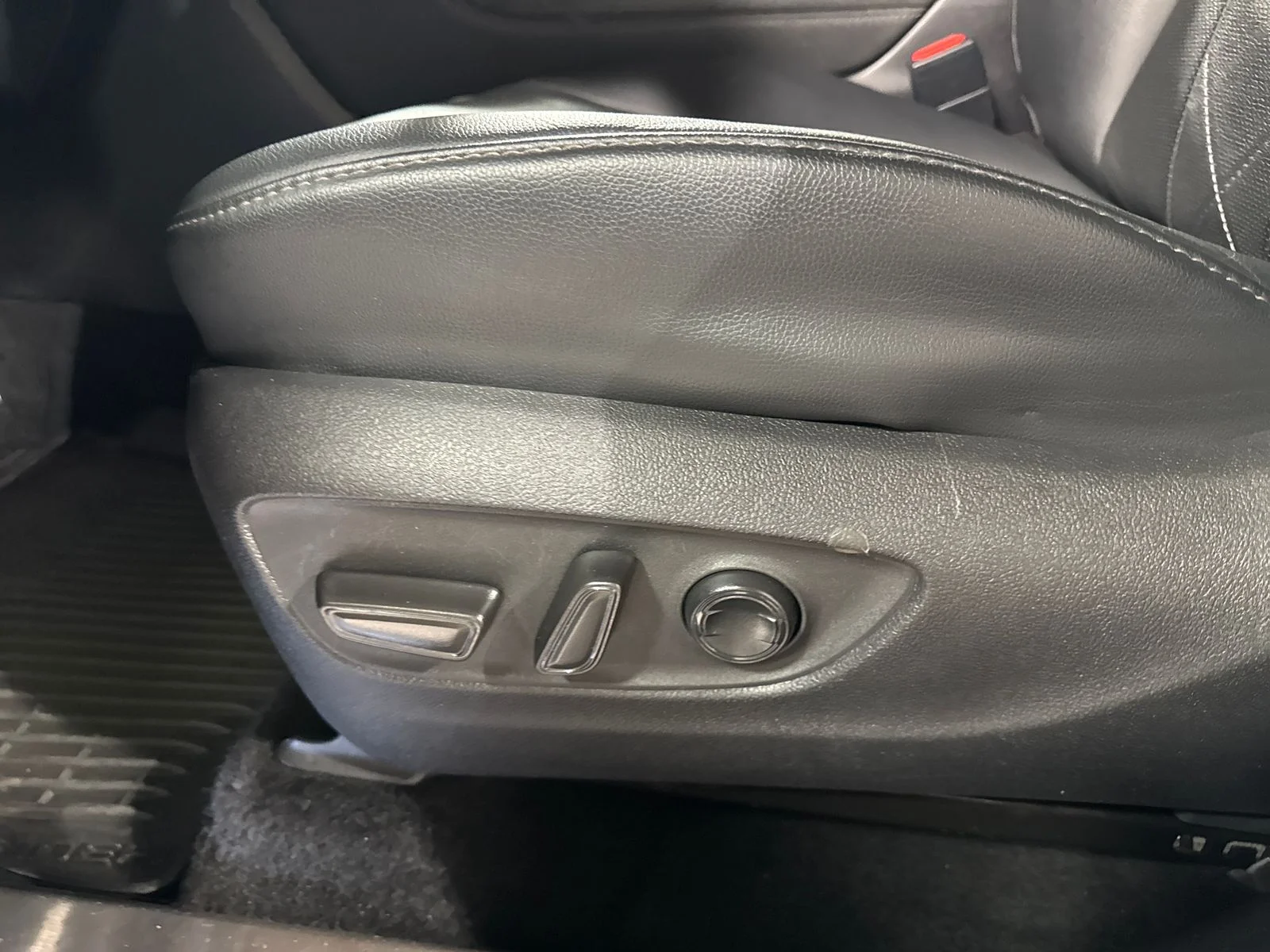 Used 2021 Blueprint Toyota Platinum image 12