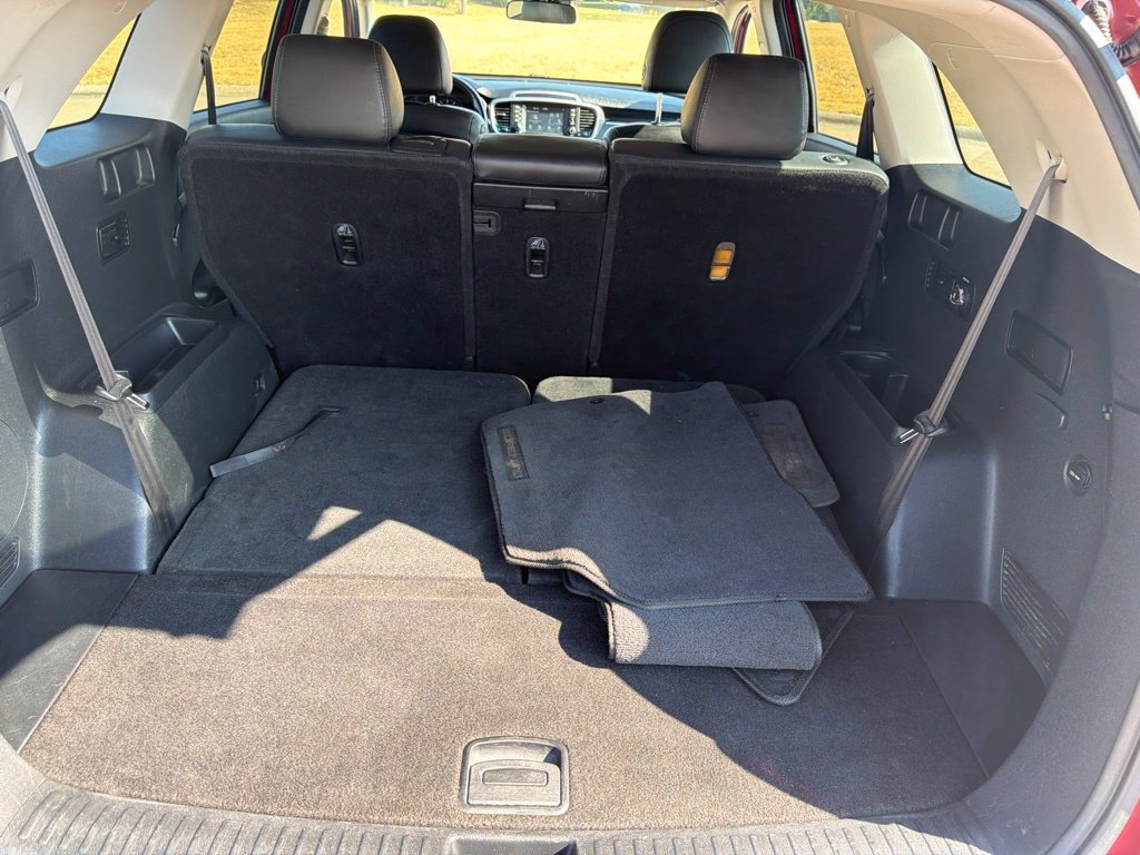 Used 2020 Red Kia EX image 17