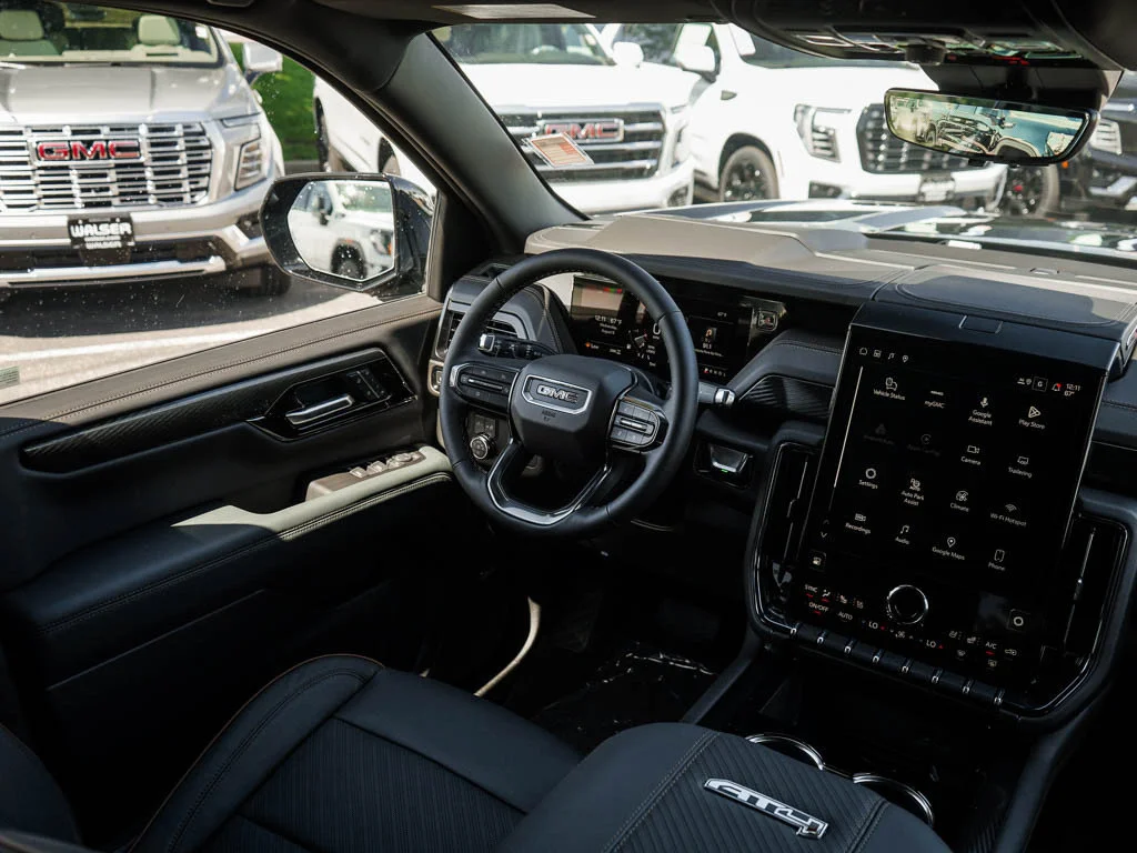 2026 GMC Yukon AT4 - Photo 15