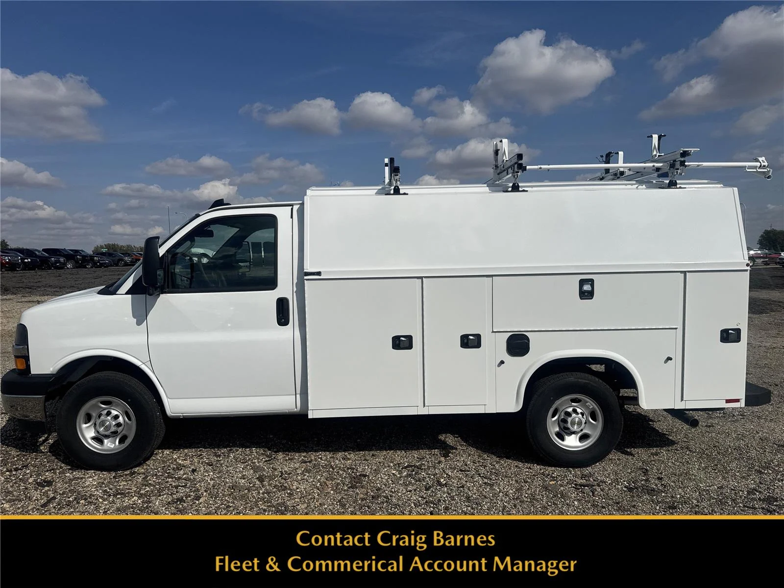 2025 Chevrolet Express Cutaway Base