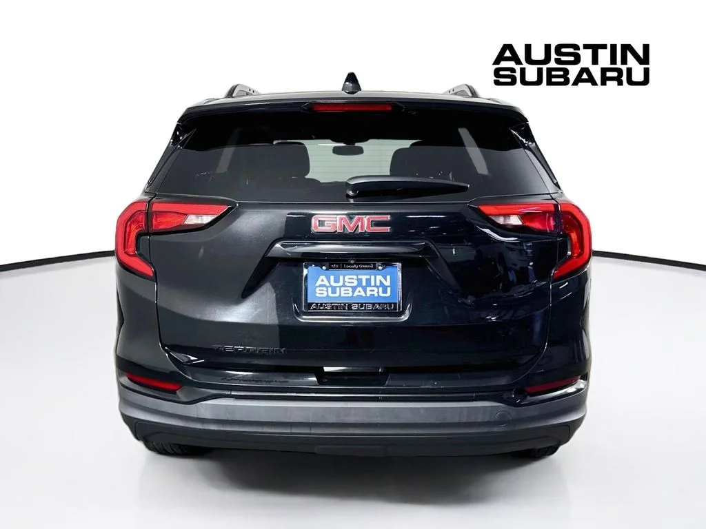 Used 2019 Black GMC SLE image 6