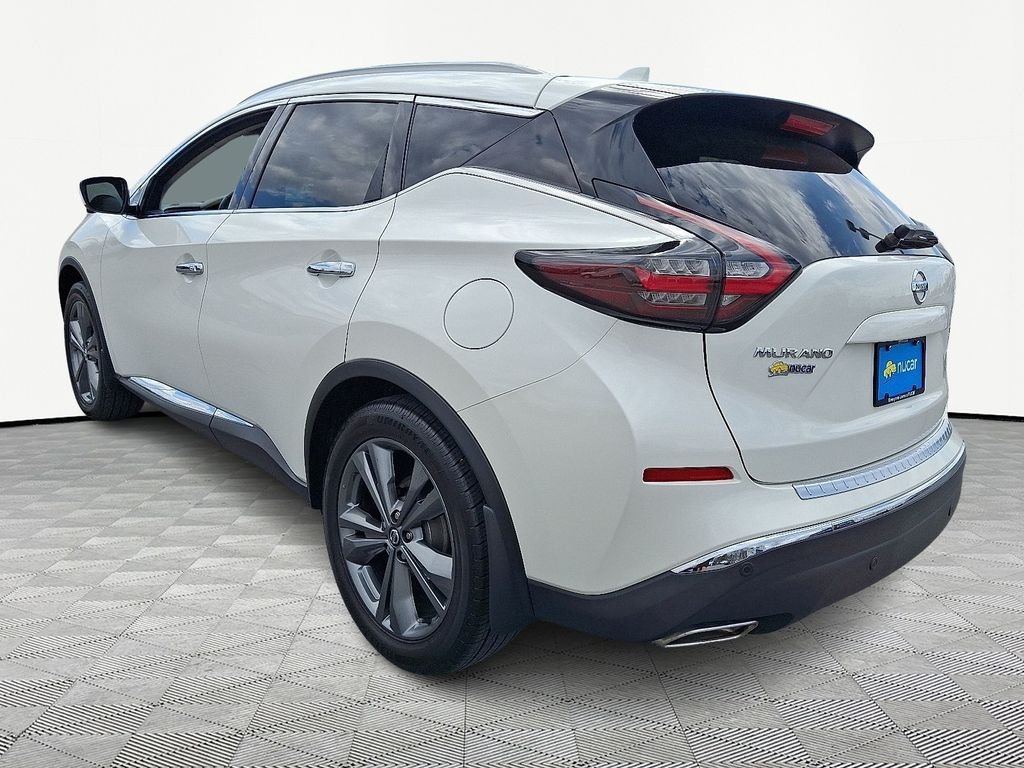 Used 2020 White Nissan Platinum image 5