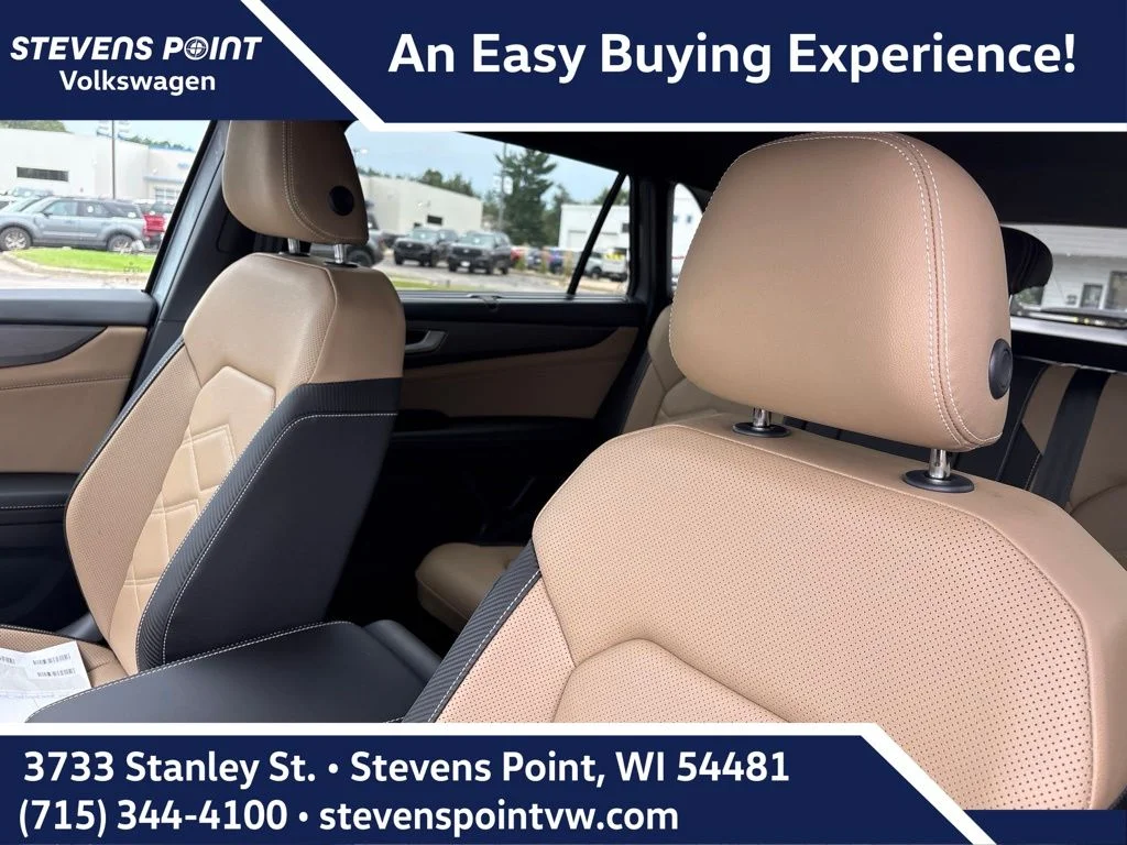 New 2026 Silver Mist Metallic Volkswagen SE w/Technology image 11