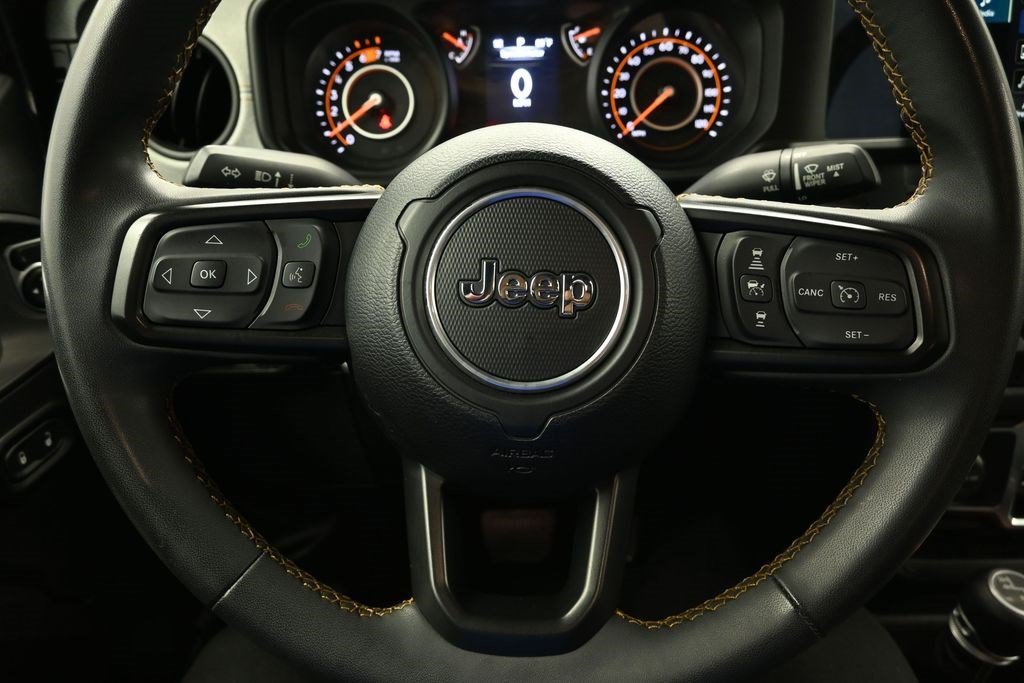 Used 2024 Black Clearcoat Jeep Sport S image 22