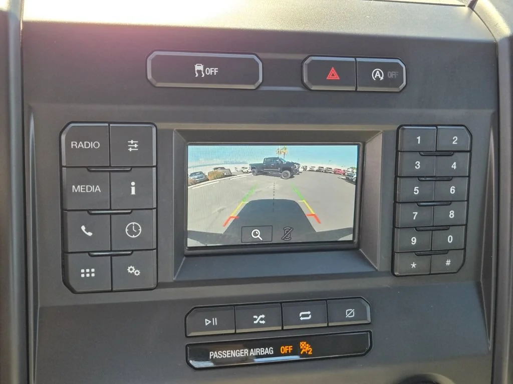 Used 2018 Lightning Blue Ford XL image 21