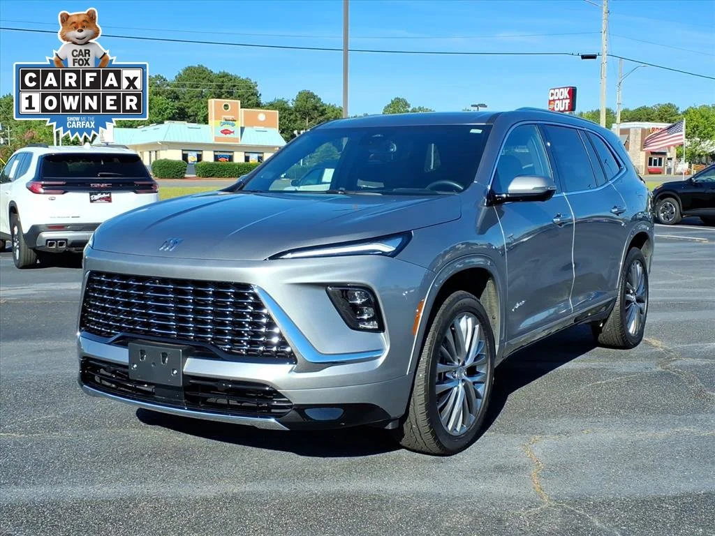 2025 Buick Enclave Avenir