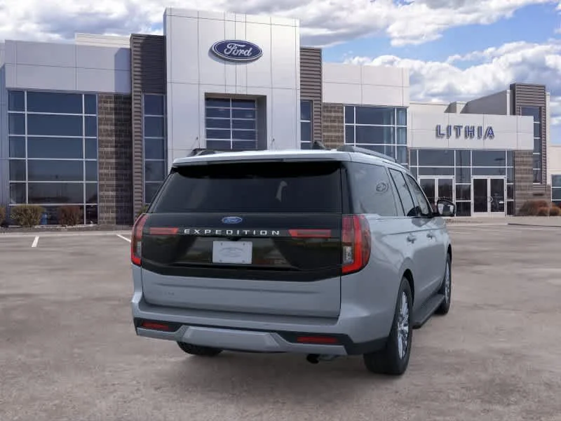New 2026 Glacier Gray Metallic Tri-Coat Ford Platinum® image 8