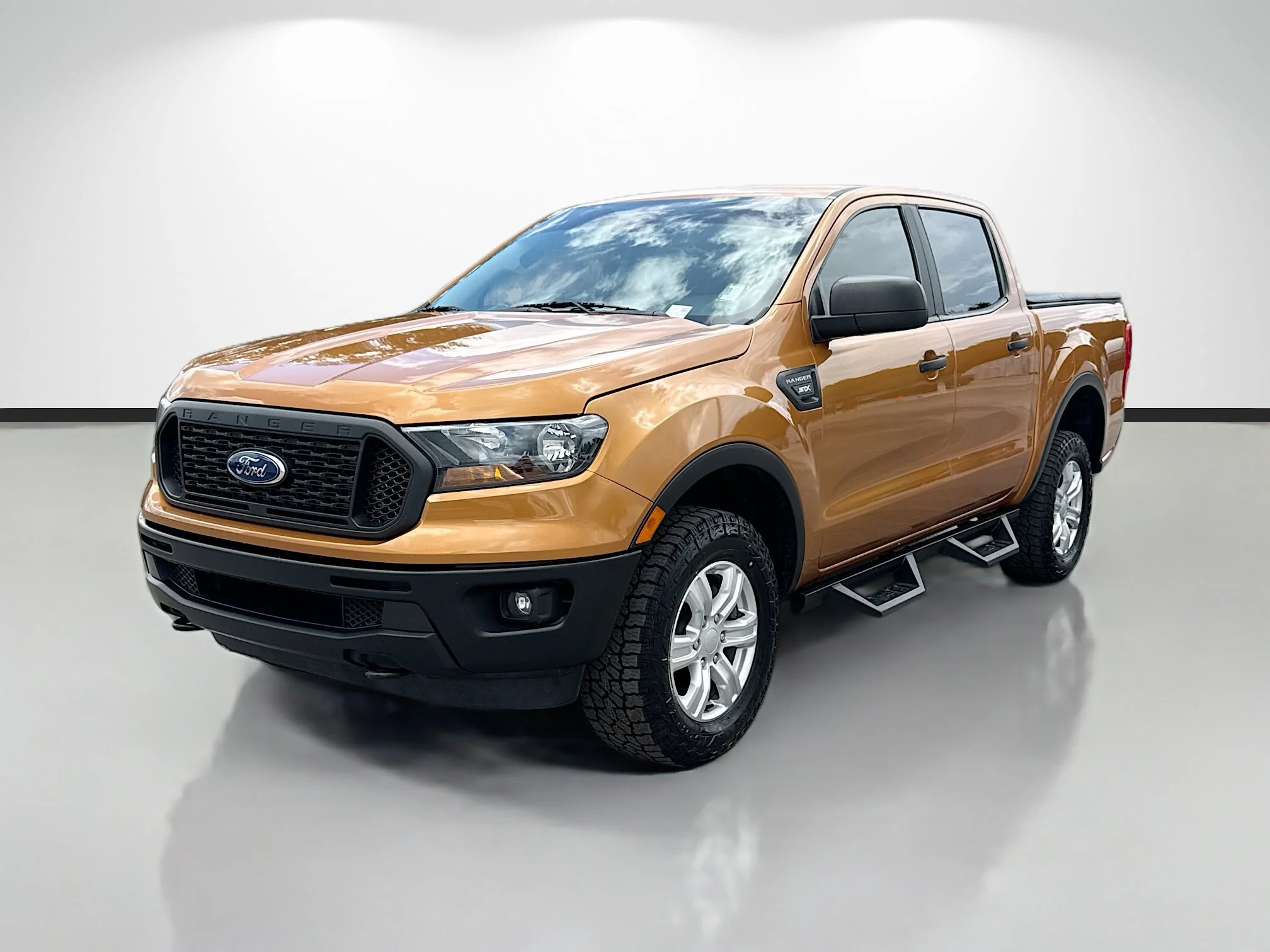 Used 2019 Saber Metallic Ford XL image 7