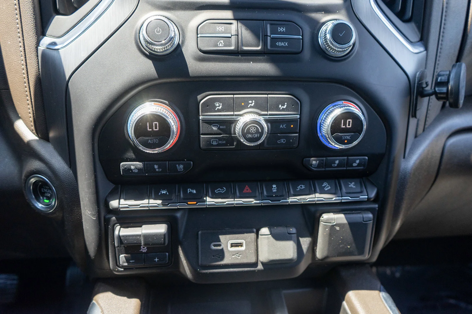 Used 2022 Satin Steel Metallic GMC Denali image 21