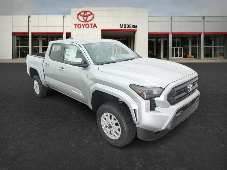 2025 Toyota Tacoma SR5 - Photo 29