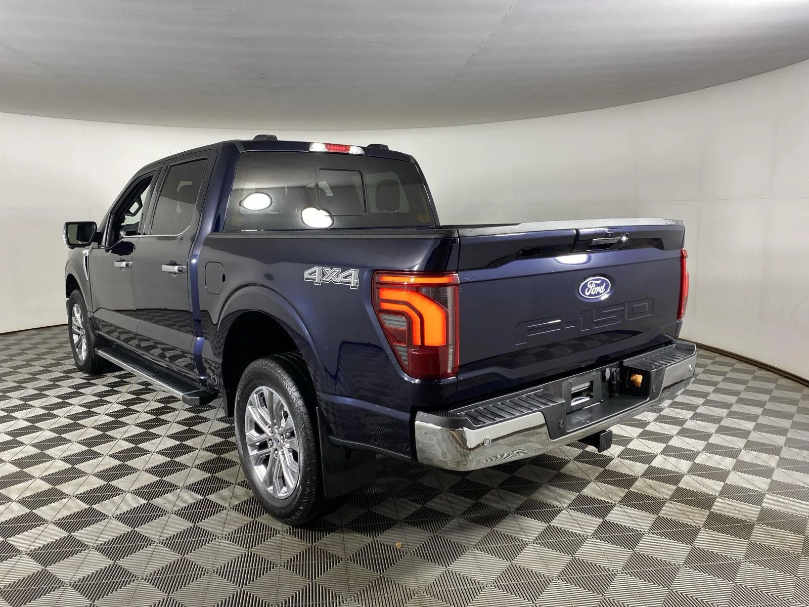 Used 2024 Blue Ford LARIAT image 5