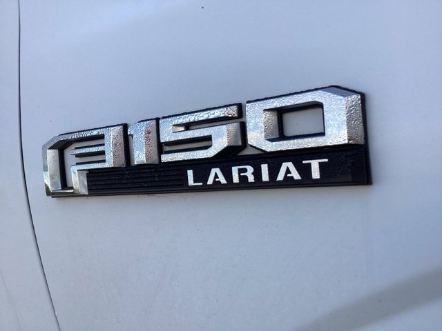 Used 2018 Oxford White Ford Lariat image 10